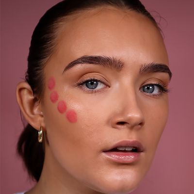 Cushion Liquid Blush Guava